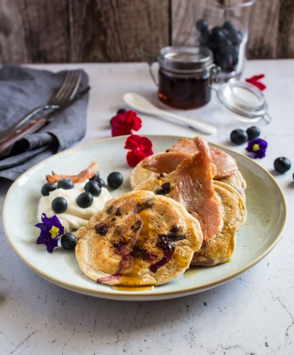 Blueberry Pancakes from Linwoods Healthfoods and Peachy Palate